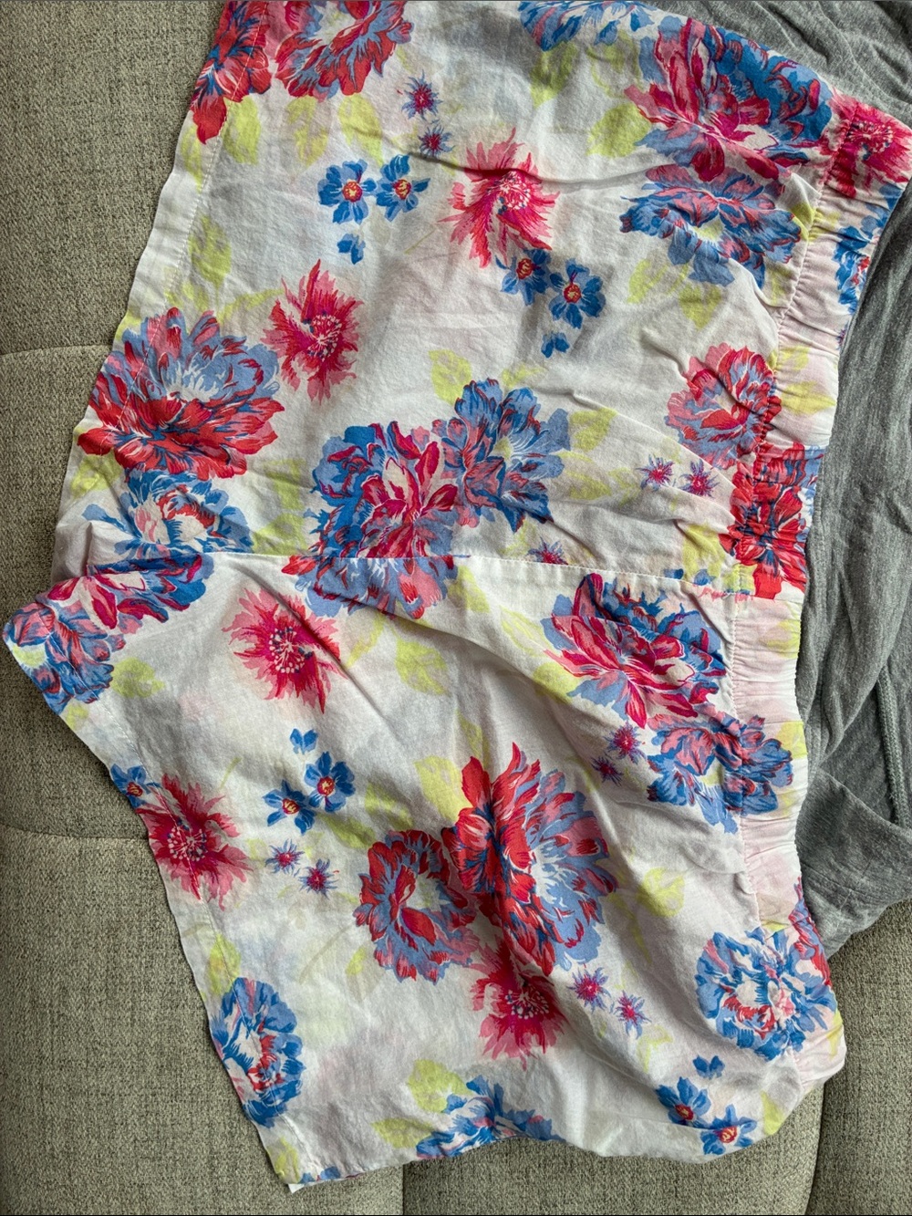 Old Navy Floral & Gray Lounge Shorts Set - White, Pink, Blue, Gray - Picture 5 of 5